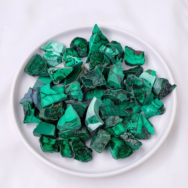 Malachite slice essential oil diffuser for transformation and deep heart chakra healing