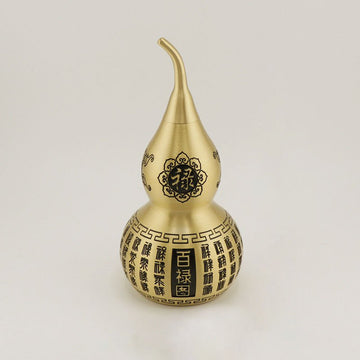 Detail of the Lu (禄) character symbolizing status and prosperity, carved on the Feng Shui wealth gourd.